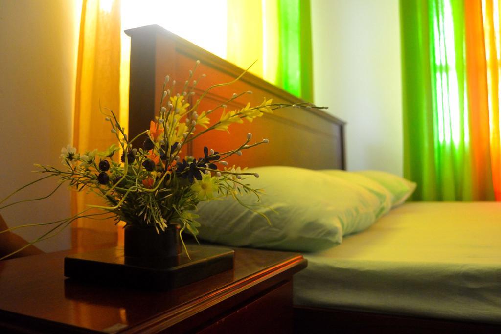 Pelican View Cottages Kataragama Ngoại thất bức ảnh